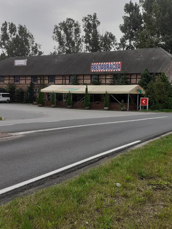 Nowa Niedrzwica普兹东斯纳自动港口旅馆住宿加早餐旅馆 外观 照片